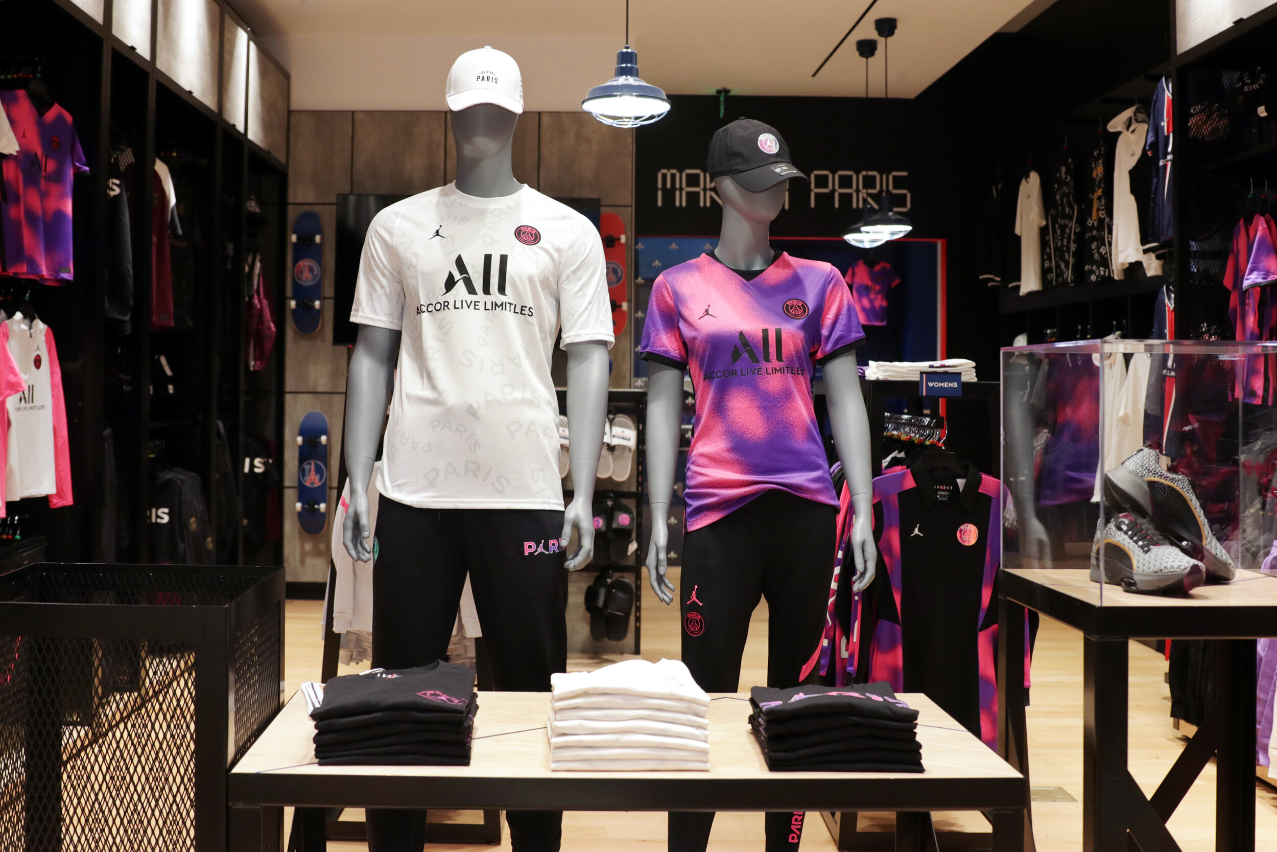 PSG LA Store 6.jpg